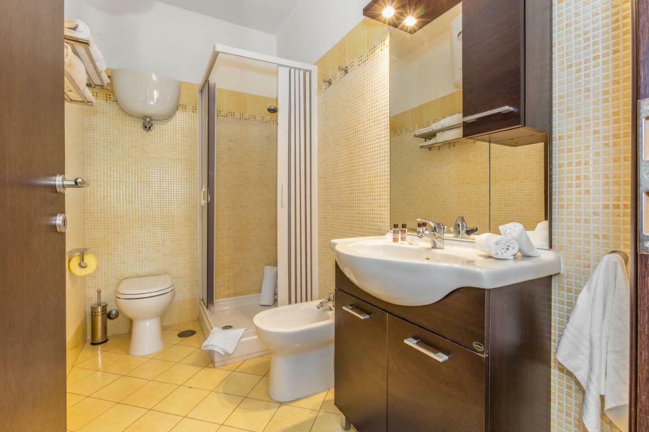 Asso Residence Терни Номер фото
